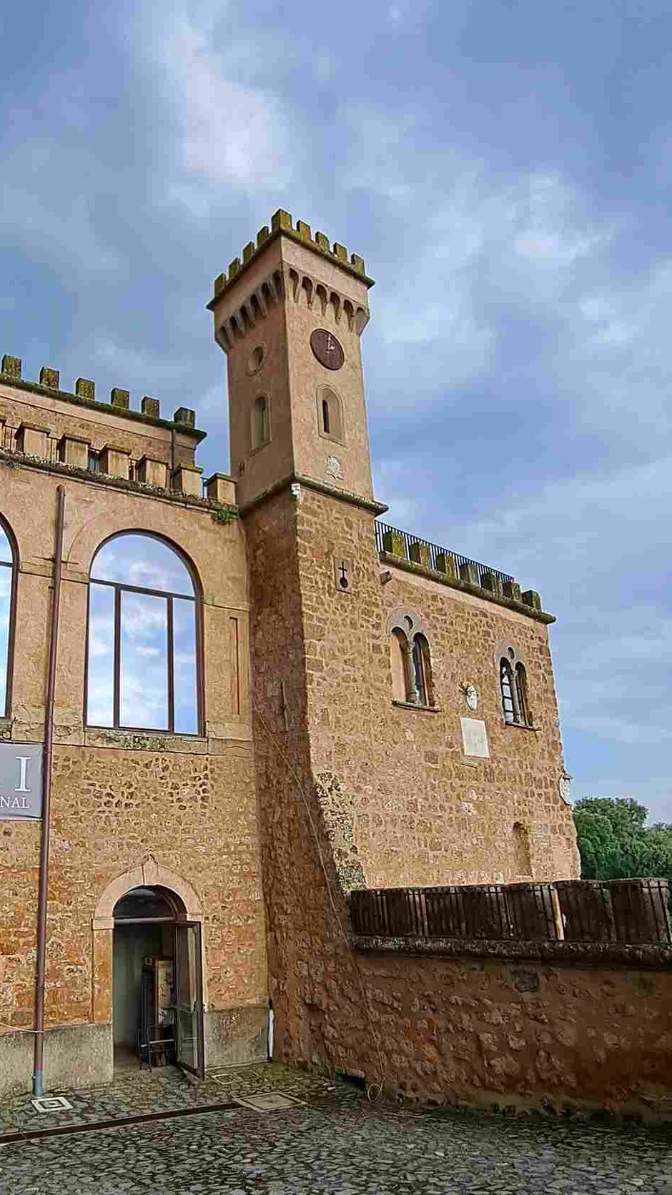 Scopri di più sull'articolo Domenica 10 novembre 2024 – SUTRI Palazzo Doebbing